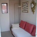 Oda ve Kahvaltı Le Clos Des Carmes *