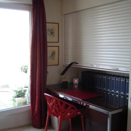 Le Clos Des Carmes בורדו