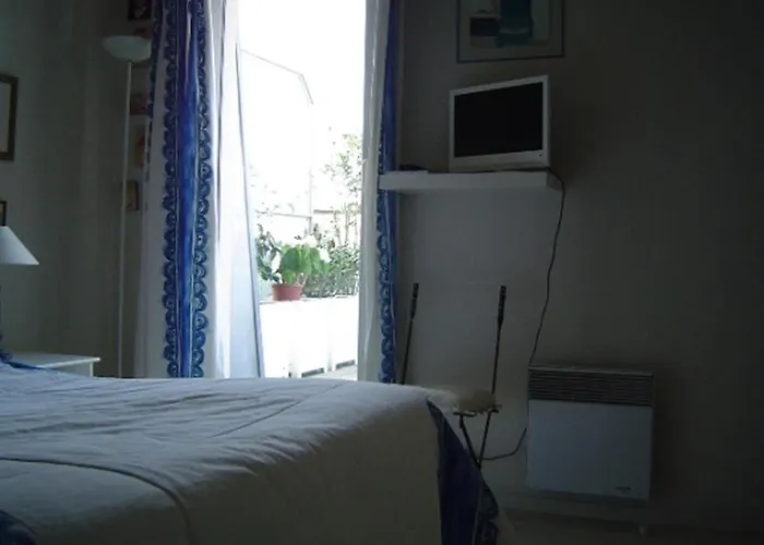 B&B Le Clos Des Carmes 보르도