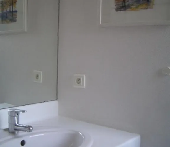 Le Clos Des Carmes B&B *