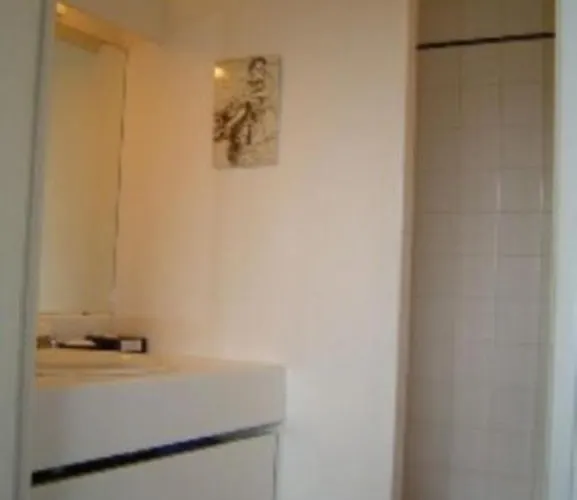 Le Clos Des Carmes Bed & Breakfast *